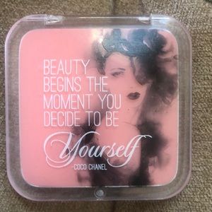 Compact Mirror